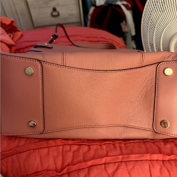 Elegant Michael Kors Pink Leather Handbag - Picture 13 of 13
